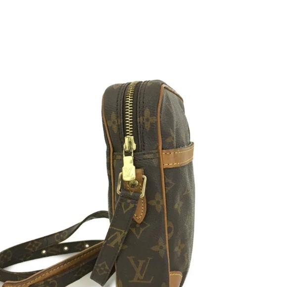 Louis Vuitton Danube Monogram Crossbody Shoulder Bag - Picture 9 of 11